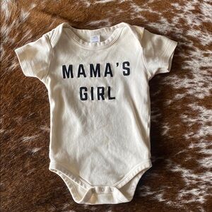 Colored Organics Mama’s Girl short sleeve bodysuit